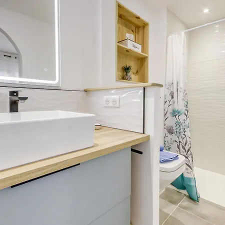 Port Mistral-2 By Interhome Apartment *