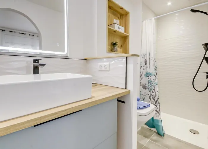 Port Mistral-2 By Interhome Apartment *