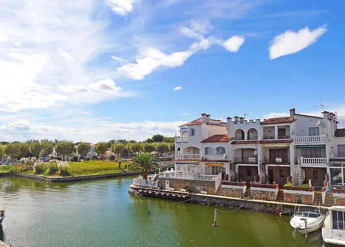 Apartment Port Mistral-2 By Interhome Empuriabrava