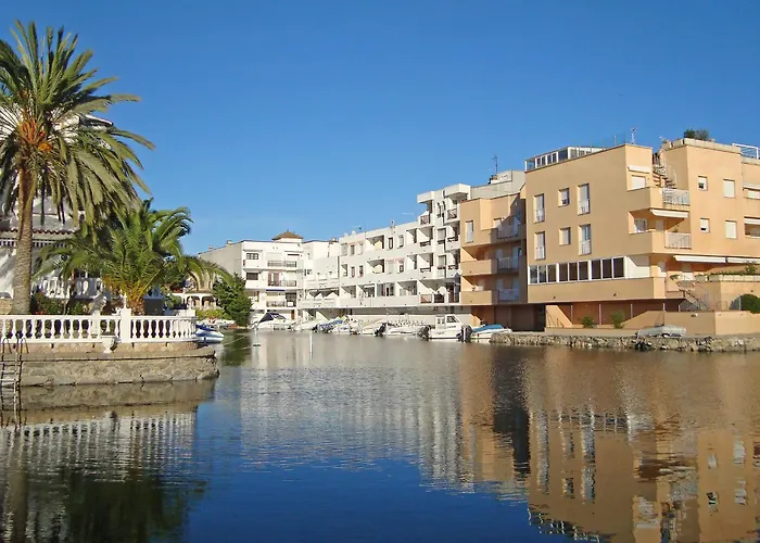 Apartment Port Mistral-2 By Interhome Empuriabrava