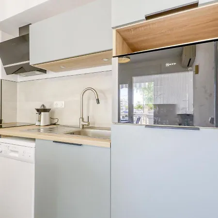 Port Mistral-2 By Interhome *
